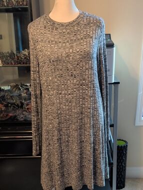Kristin Nicole Long Sleeve Swing Dress - Space Dye Marble Knit Gray